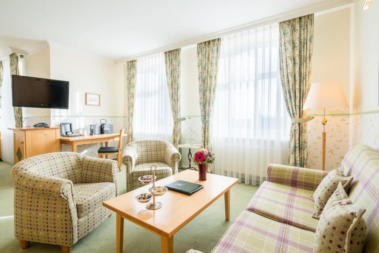 Inselhotel Vierjahreszeiten ボルクム エクステリア 写真